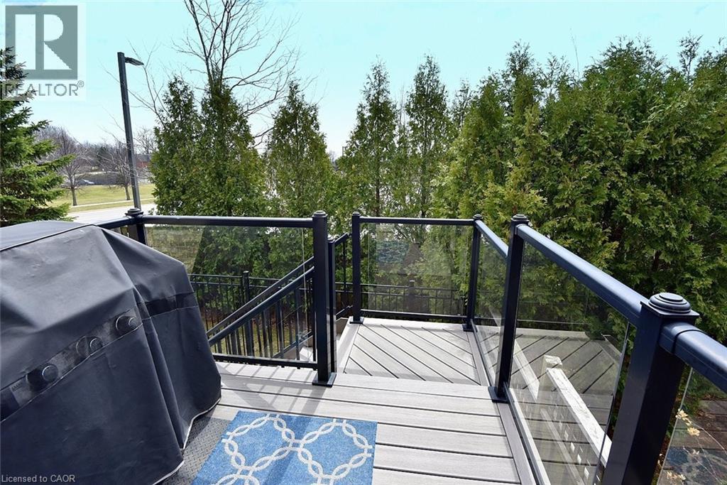 Composite deck - 39 Panabaker Drive Unit# 7, Ancaster, ON - Outdoor