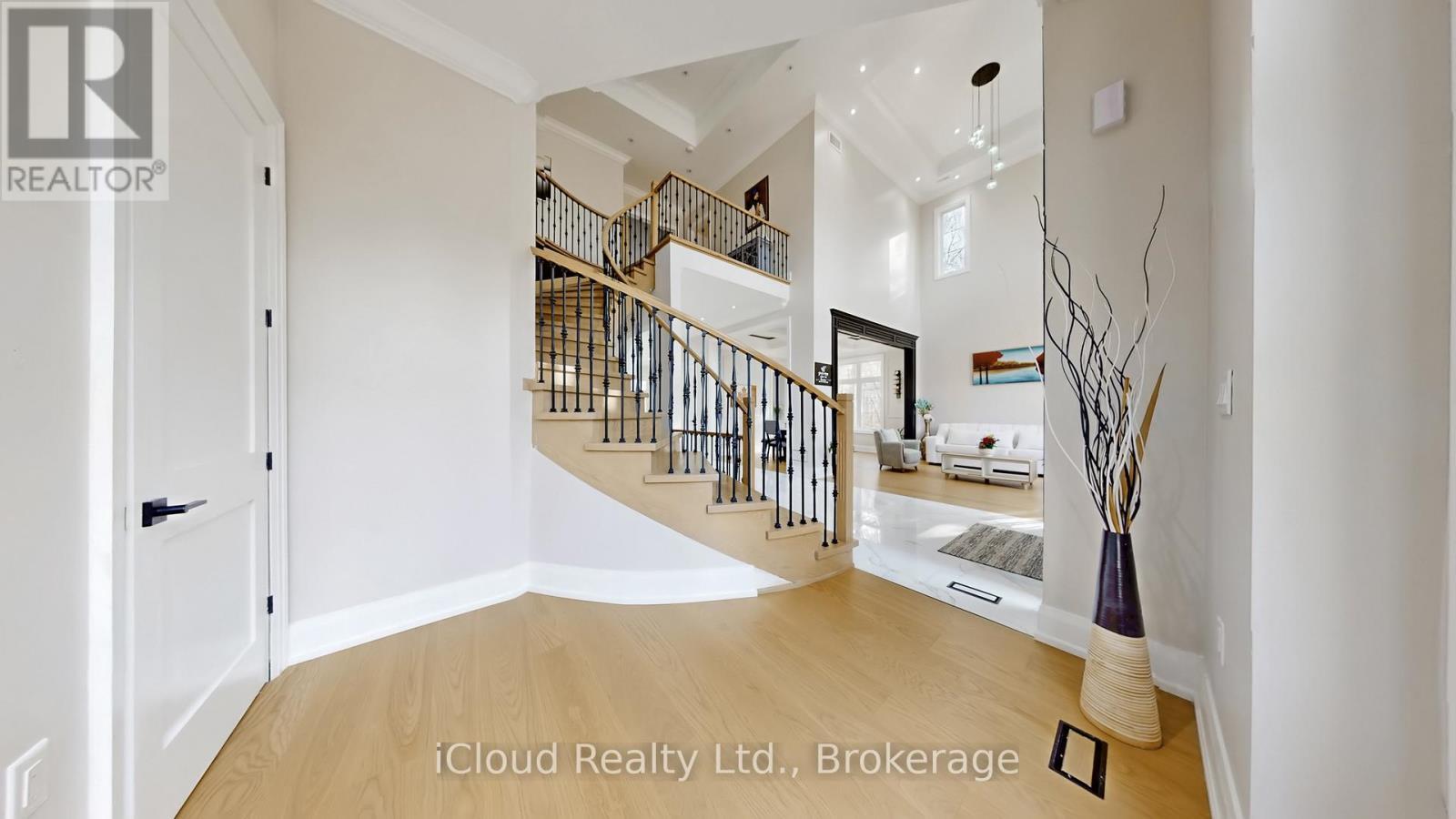 1200 Conservation Road, Milton, ON - Indoor Photo Showing Other Room