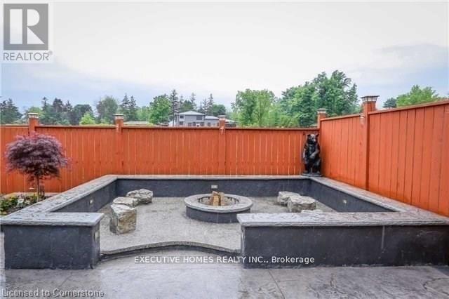 78 Assisi Street, Hamilton, ON - Outdoor