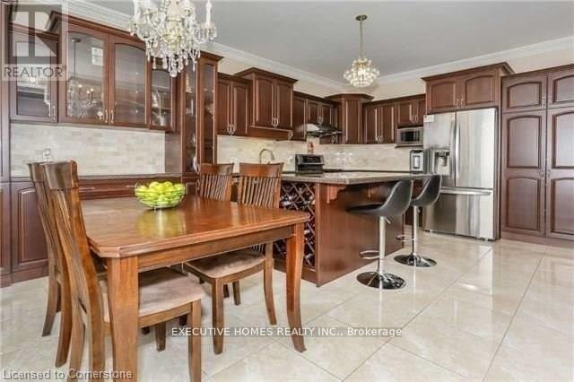 78 Assisi Street, Hamilton, ON - Indoor