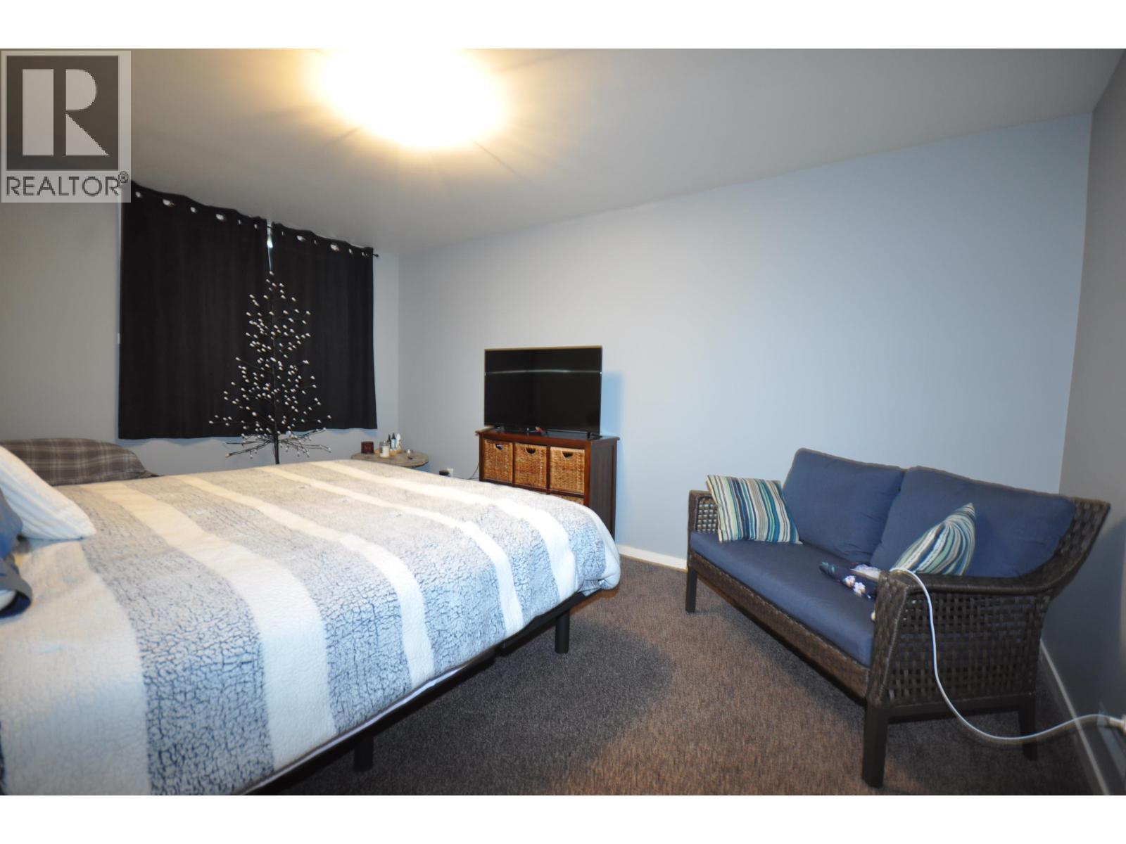 342 Clearview Crescent, Williams Lake, BC - Indoor Photo Showing Bedroom