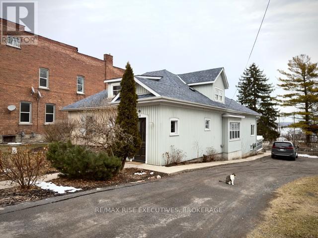 332 Main Street, Deseronto (Deseronto (Town)), ON - Outdoor