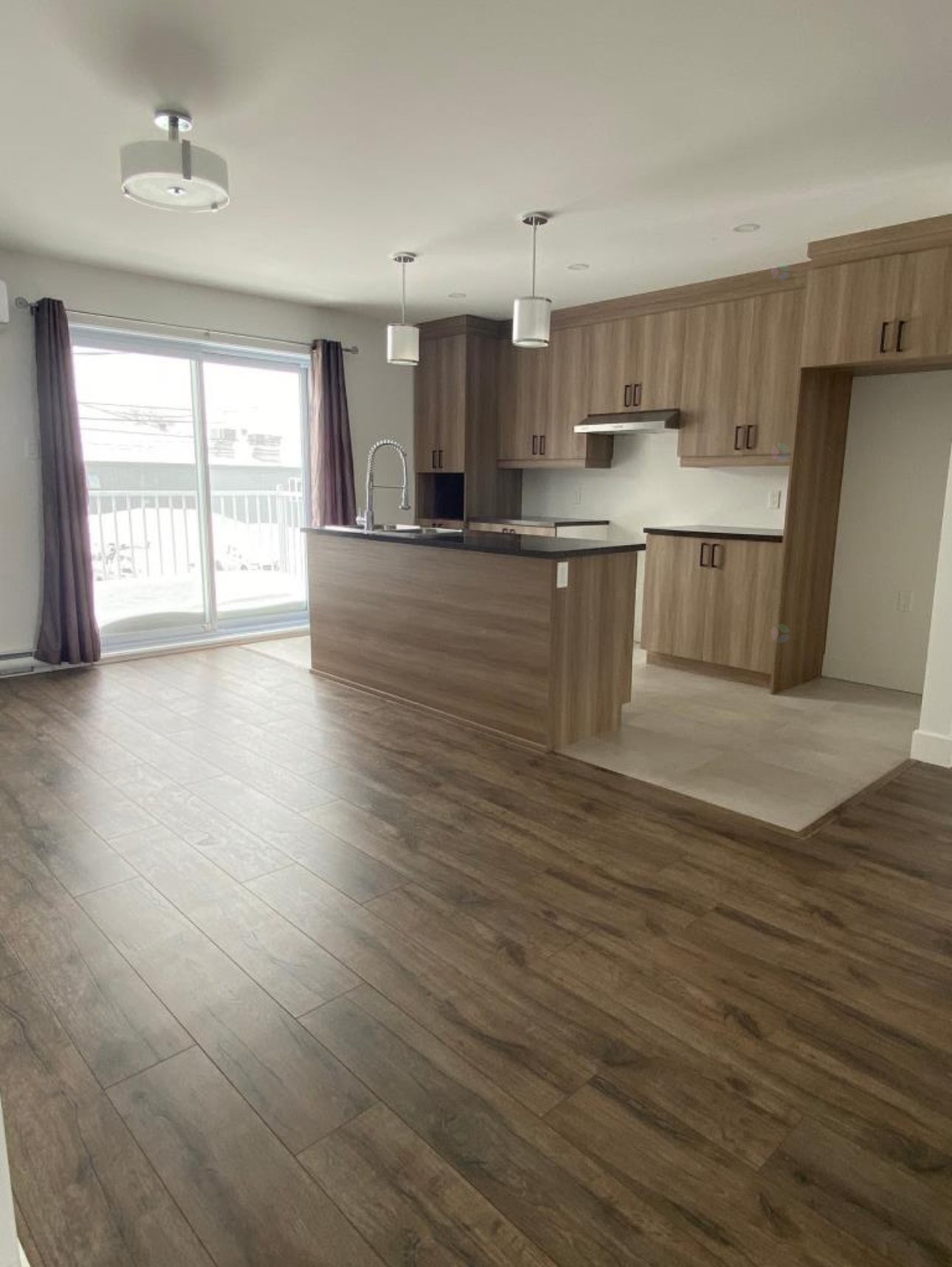 Kitchen - 2-91 Rue Filiatreault, Salaberry-De-Valleyfield, QC - Indoor Photo Showing Kitchen