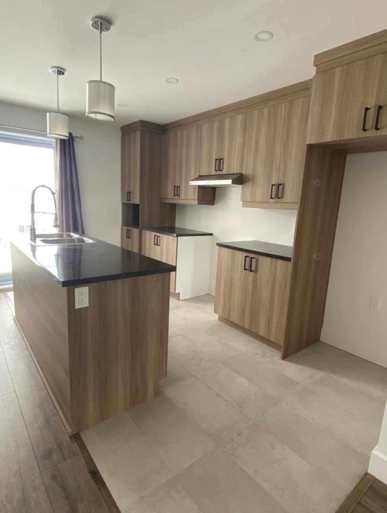 Kitchen - 2-91 Rue Filiatreault, Salaberry-De-Valleyfield, QC - Indoor Photo Showing Kitchen