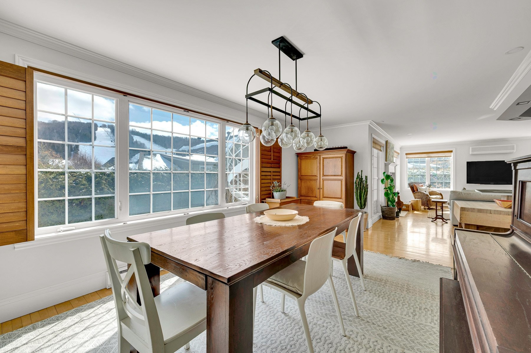 Salle à manger - 167Z Ch. Louis-Dufour, Saint-Sauveur, QC - Indoor Photo Showing Dining Room