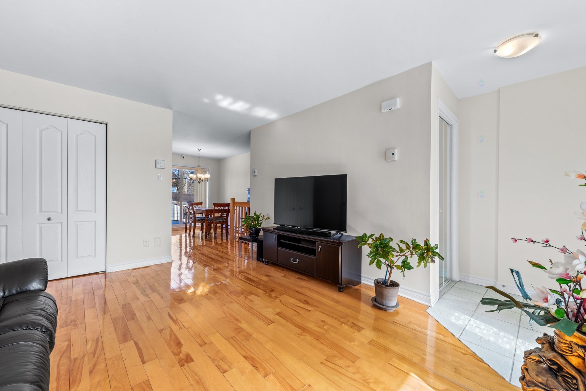 Salon - 457 Rue Du Mimosa, Saint-Amable, QC - Indoor Photo Showing Living Room