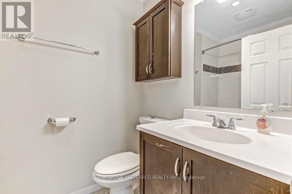 624 Mornington Avenue, London East (East G), ON - Indoor Photo Showing Bathroom