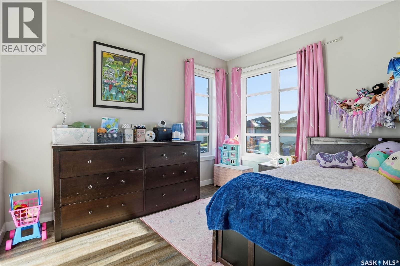 4202 Green Olive Way E, Regina, SK - Indoor Photo Showing Bedroom