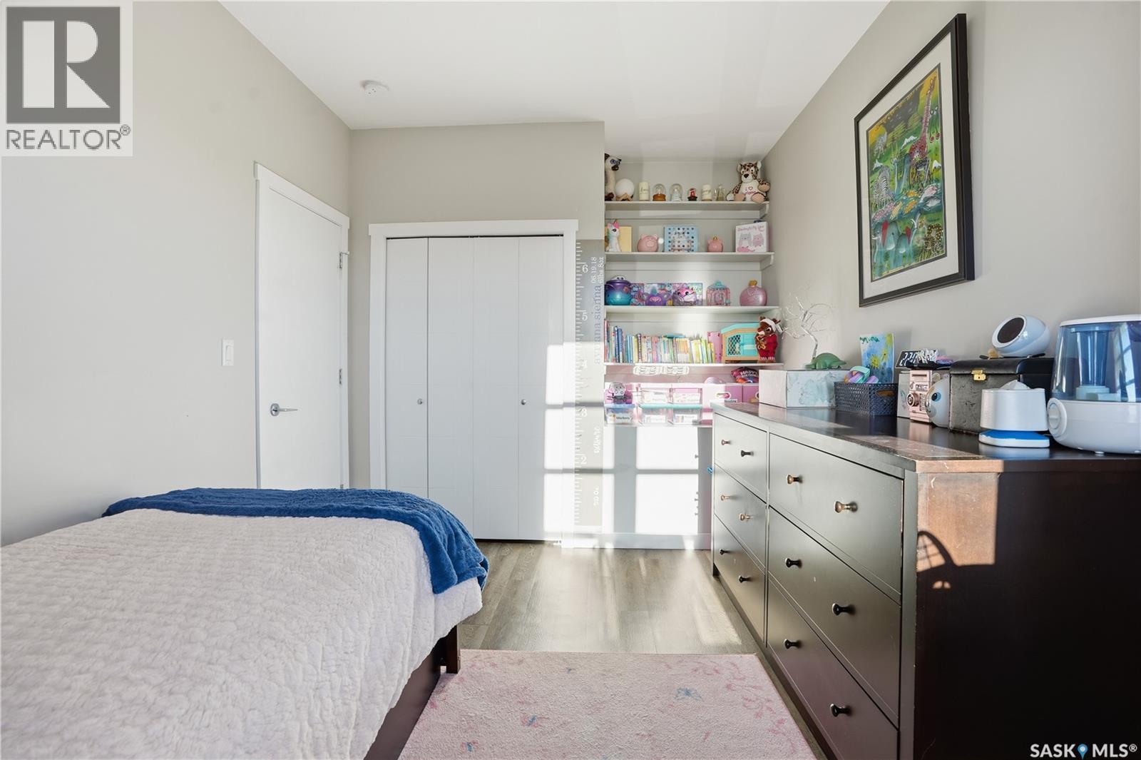 4202 Green Olive Way E, Regina, SK - Indoor Photo Showing Bedroom