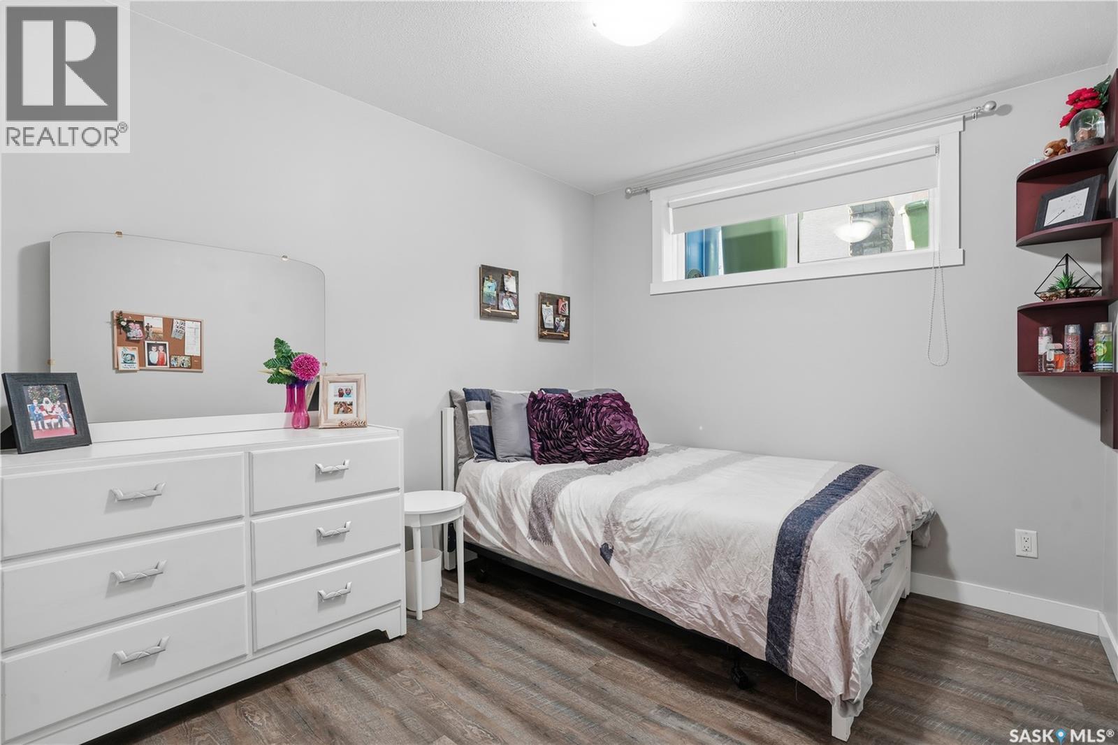 4202 Green Olive Way E, Regina, SK - Indoor Photo Showing Bedroom