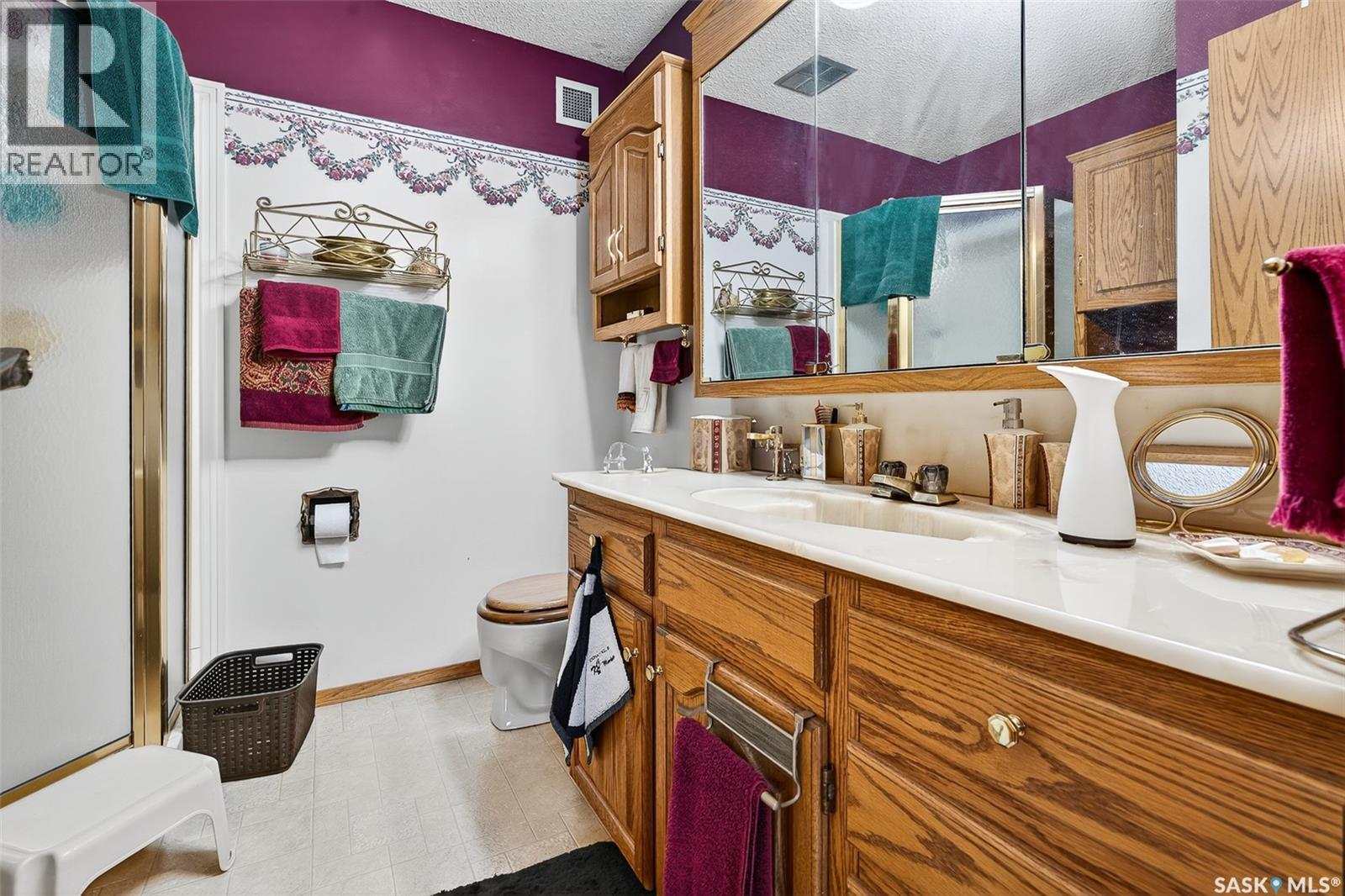 80 Bluebell Crescent, Moose Jaw, SK - Indoor Photo Showing Bathroom