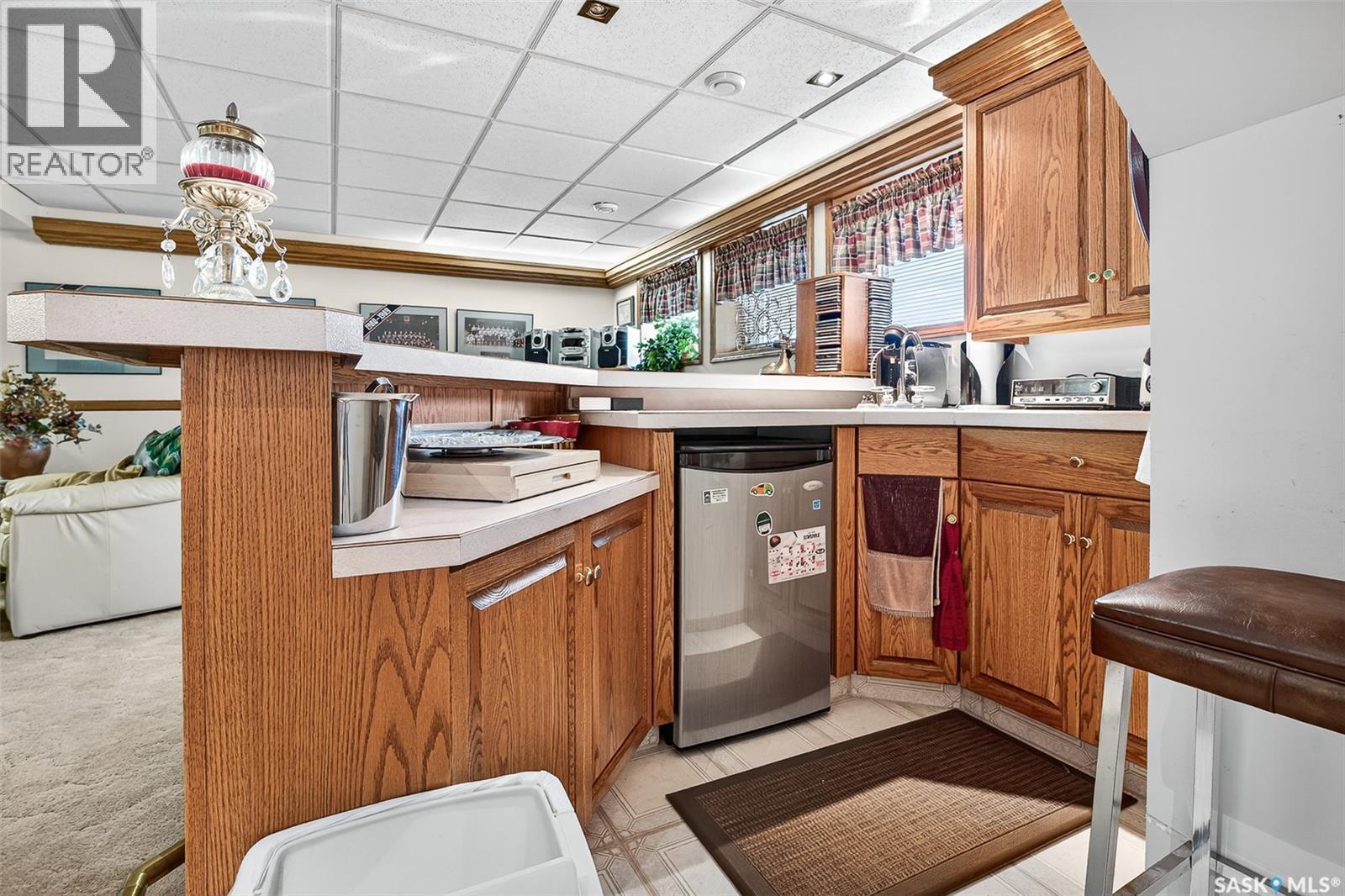 80 Bluebell Crescent, Moose Jaw, SK - Indoor Photo Showing Kitchen