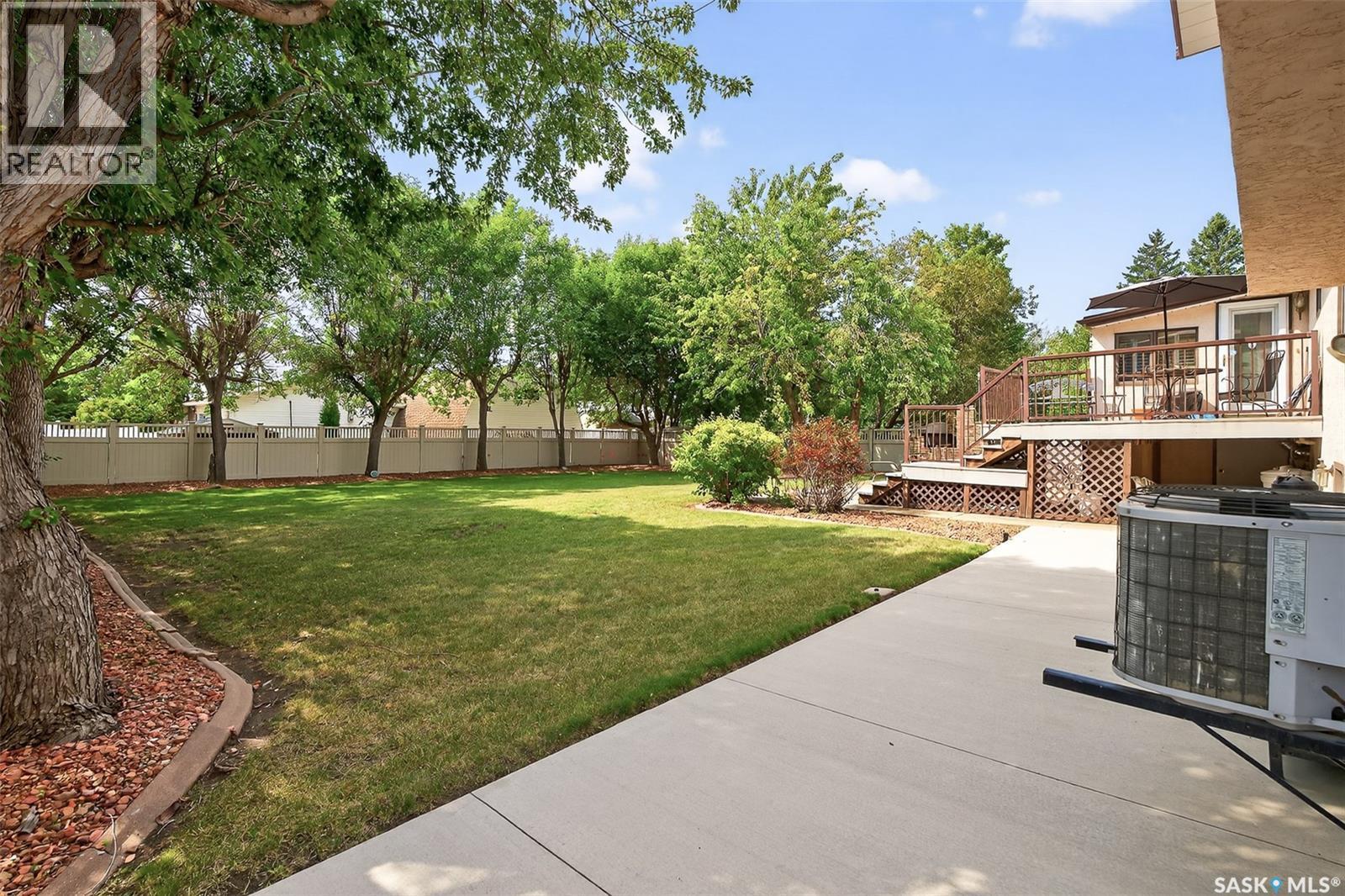 80 Bluebell Crescent, Moose Jaw, SK - Outdoor