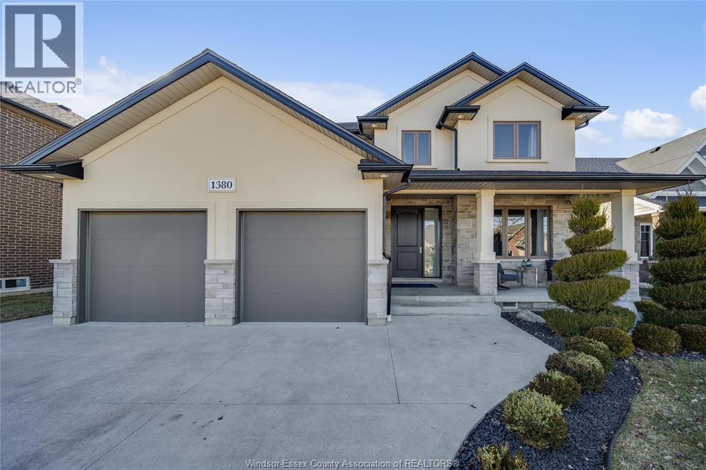 1380 Pascal Ave, Lakeshore, ON - Outdoor With Facade