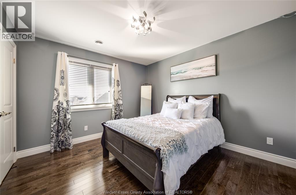 1380 Pascal Ave, Lakeshore, ON - Indoor Photo Showing Bedroom