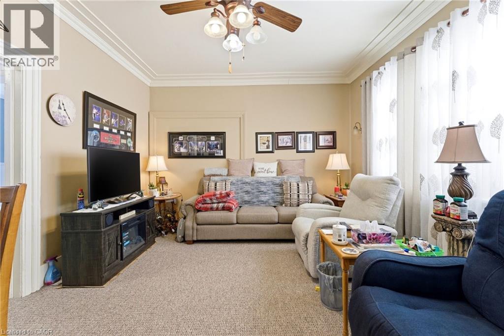 Unit B Living/Dining - 9 Willow Street, Paris, ON - Indoor Photo Showing Other Room
