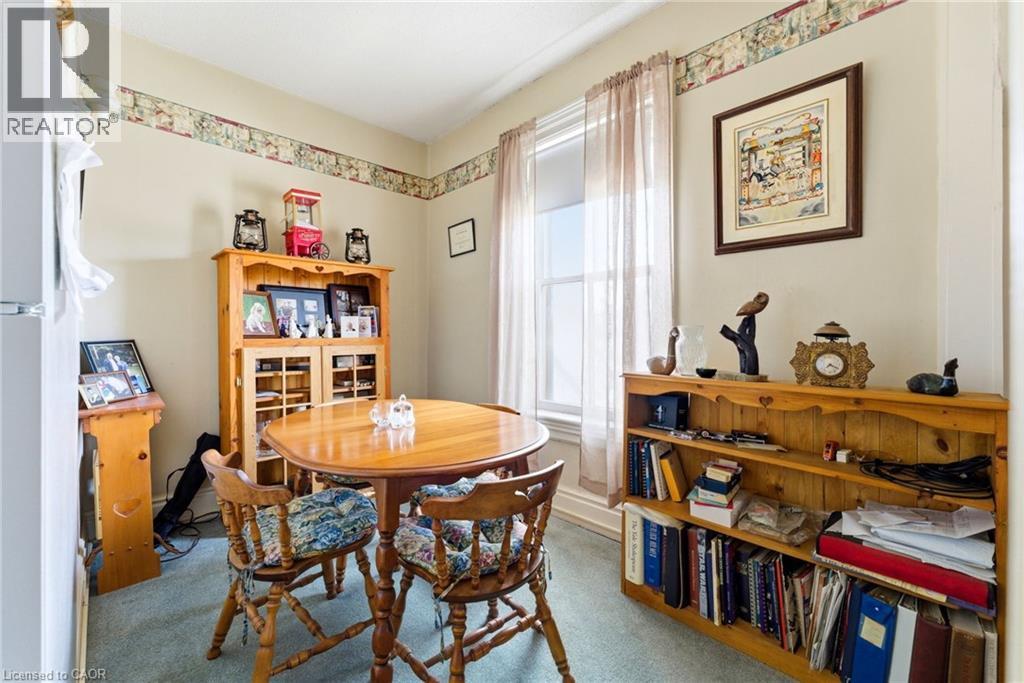 Unit C Living/Dining - 9 Willow Street, Paris, ON - Indoor Photo Showing Dining Room
