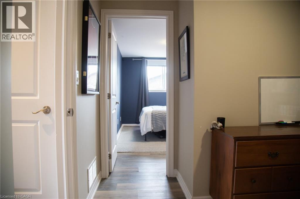 992 Windham Centre Road Unit# 4, Windham Centre, ON - Indoor Photo Showing Other Room