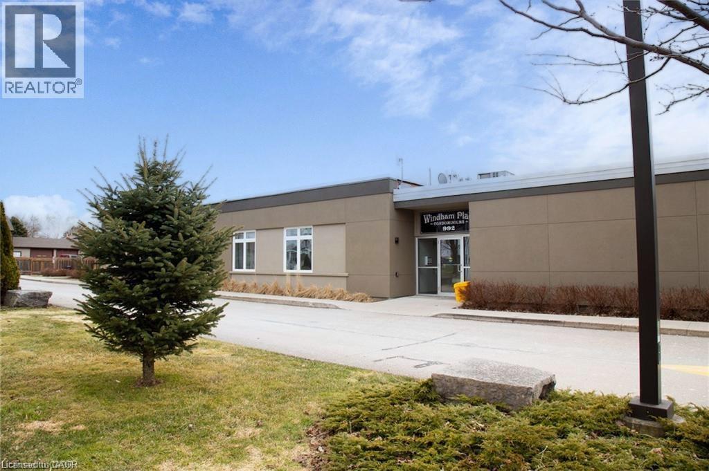 992 Windham Centre Road Unit# 4, Windham Centre, ON - Outdoor