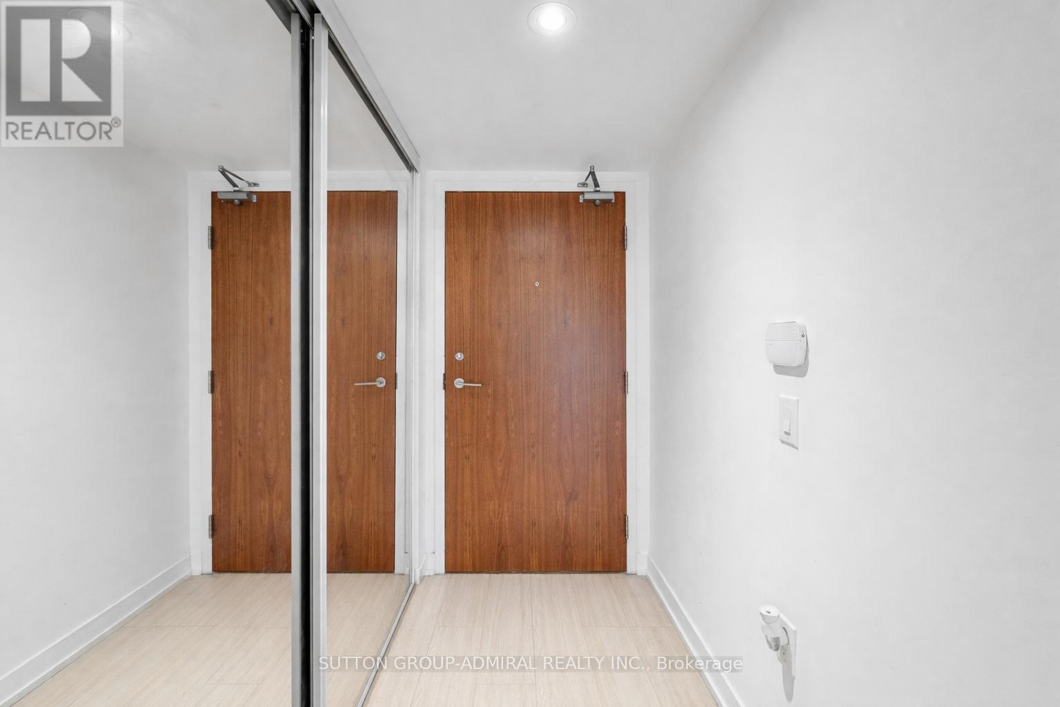 315 - 75 Queens Wharf Road, Toronto, ON - Indoor Photo Showing Other Room