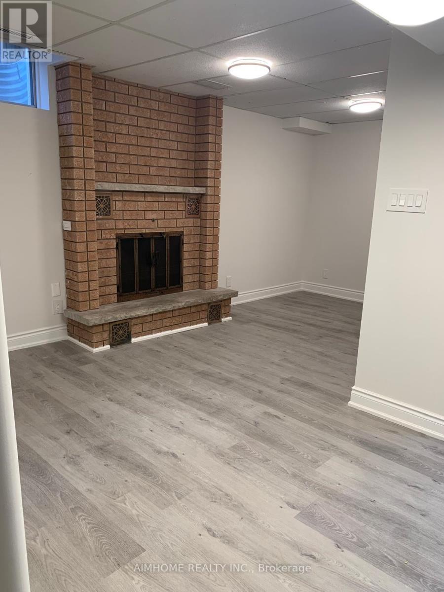 31 Timbermill Crescent, Markham, ON - Indoor With Fireplace