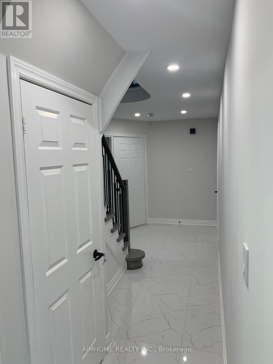 31 Timbermill Crescent, Markham, ON - Indoor Photo Showing Other Room