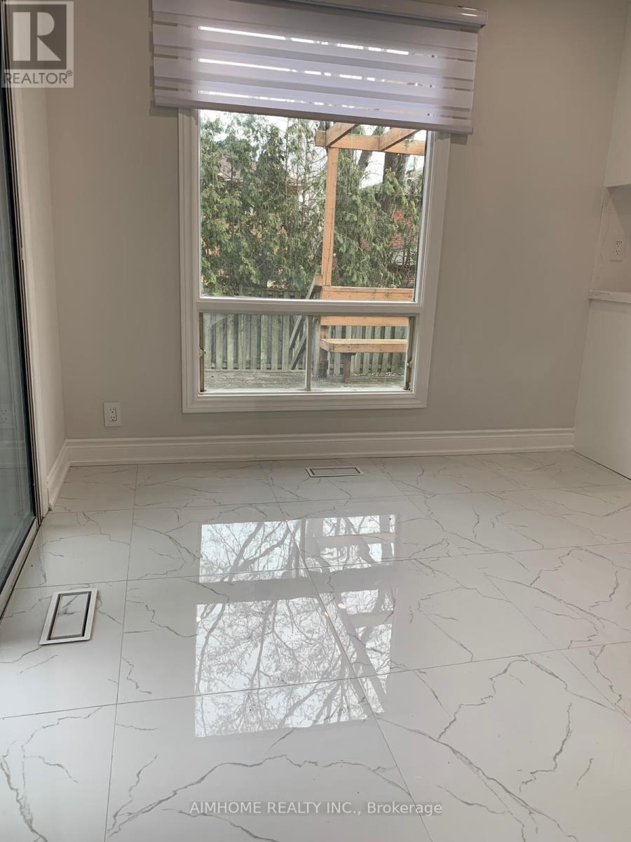 31 Timbermill Crescent, Markham, ON - Indoor Photo Showing Other Room