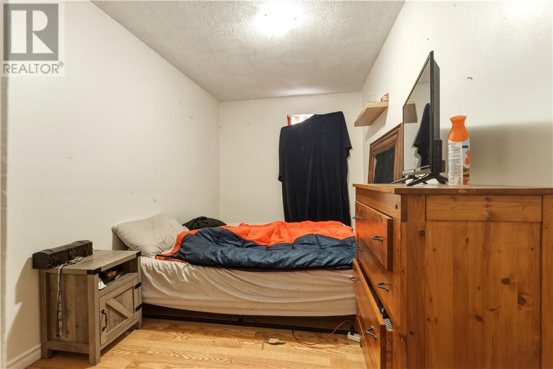 9 Second Avenue, Levack, ON - Indoor