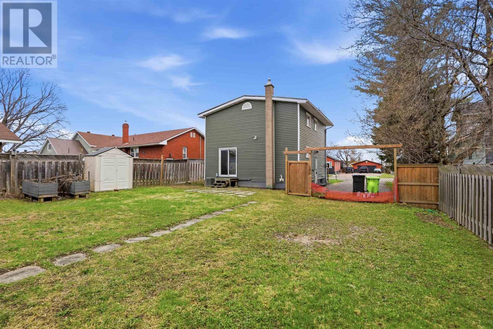 298 Hampton Rd, Sault Ste. Marie, ON - Outdoor