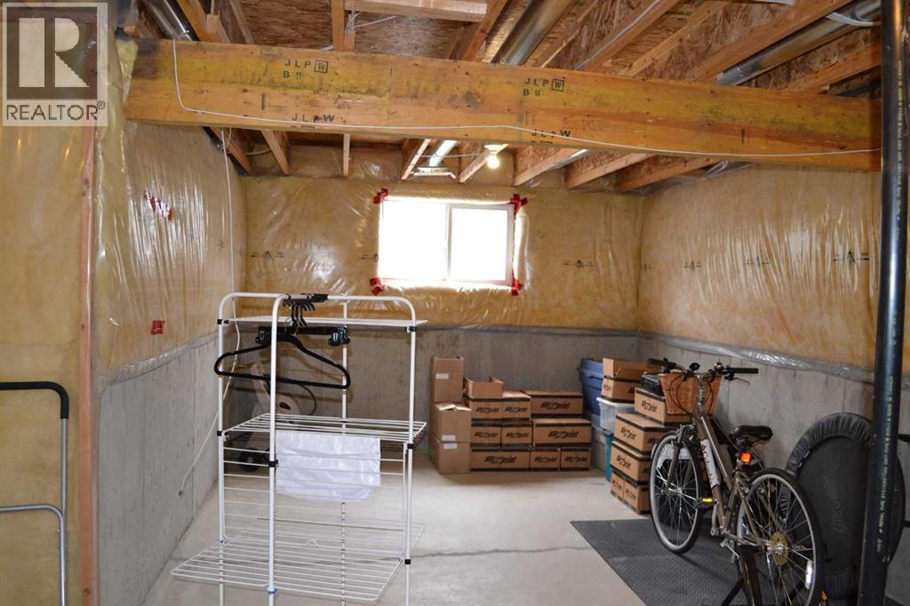 209 Lakeview Inlet, Chestermere, AB - Indoor