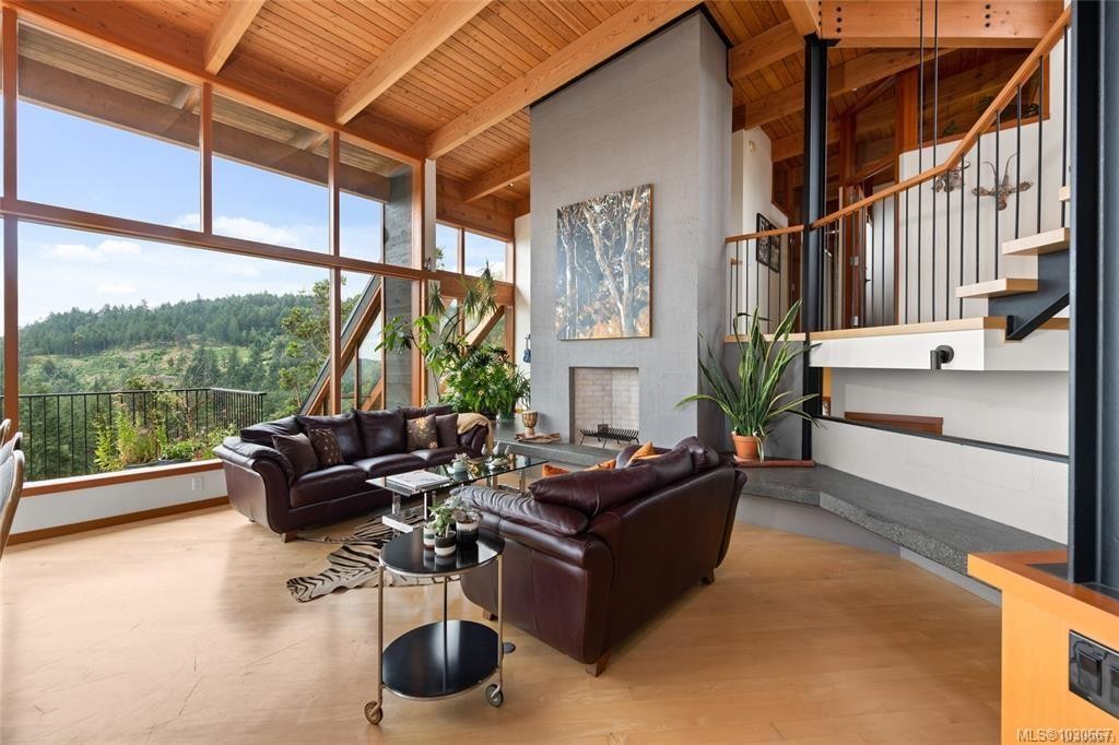 122 Jasper Rd, Salt Spring, BC