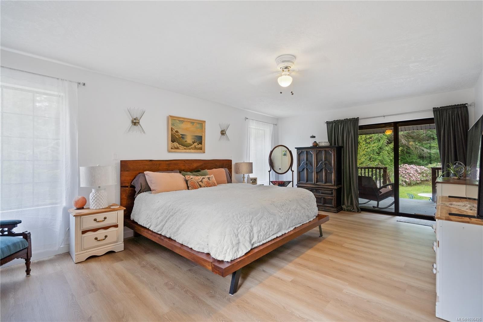 6907 Sellars Rd, Sooke, BC