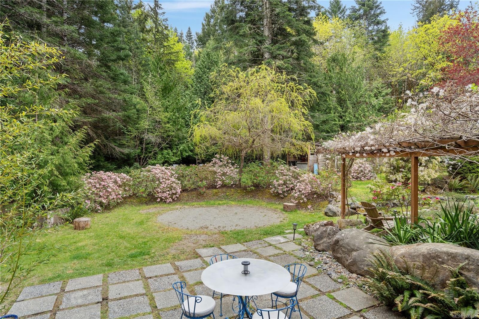 6907 Sellars Rd, Sooke, BC