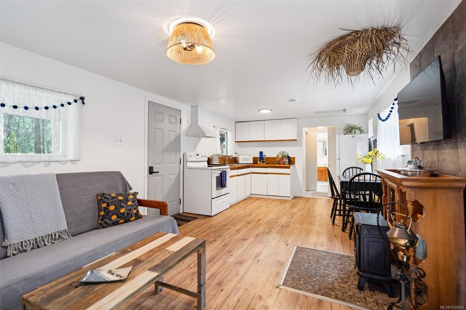6907 Sellars Rd, Sooke, BC