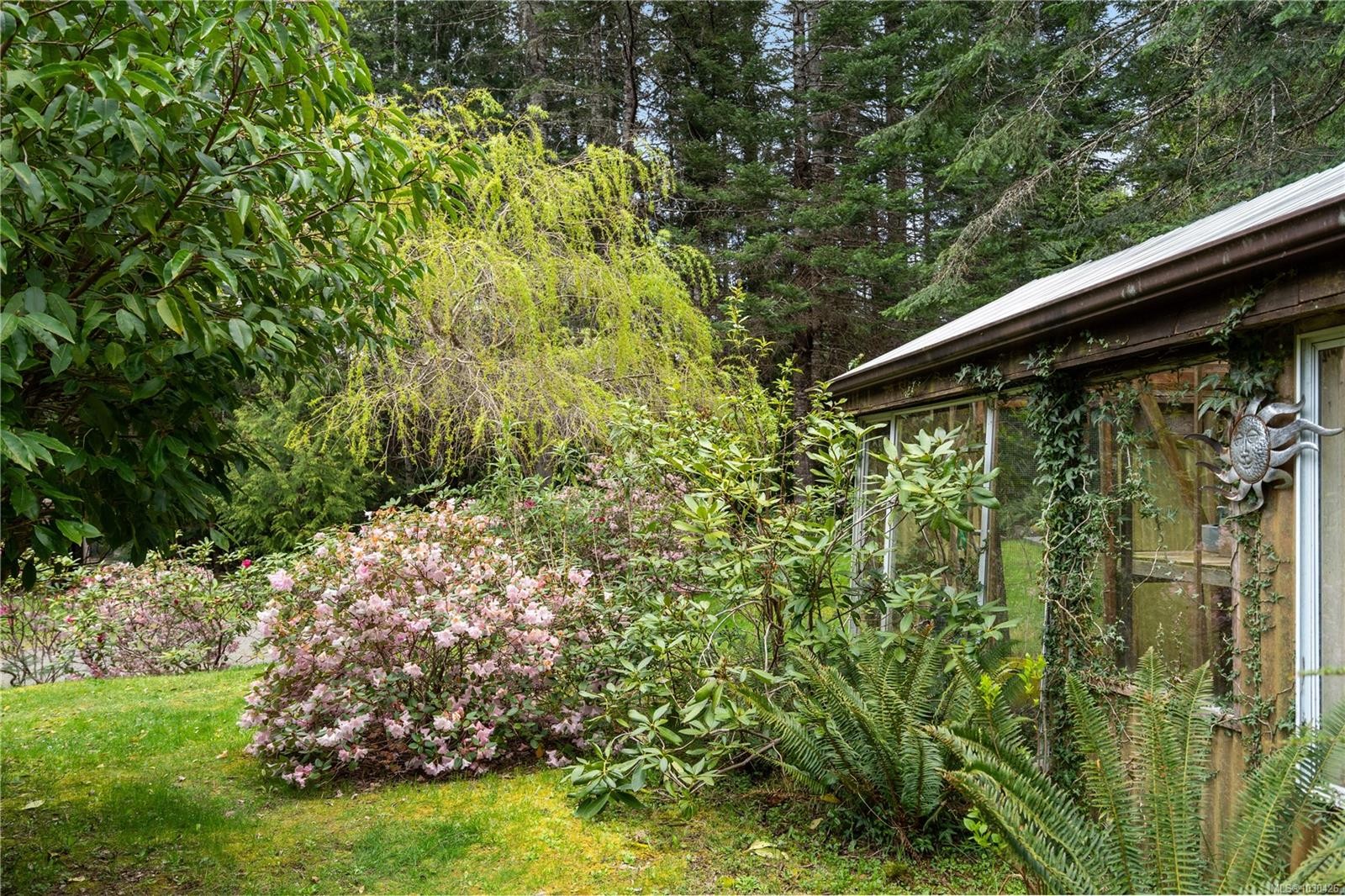 6907 Sellars Rd, Sooke, BC