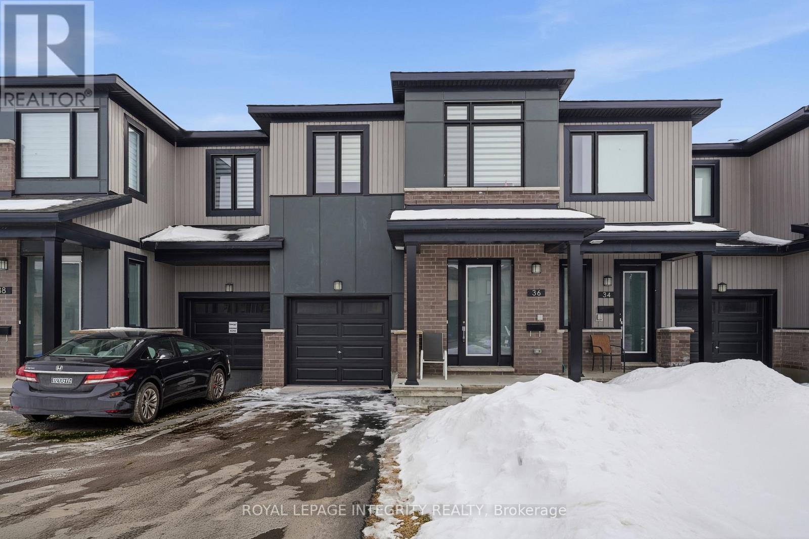 36 Jargeau Road, Ottawa, ON - Outdoor With Facade