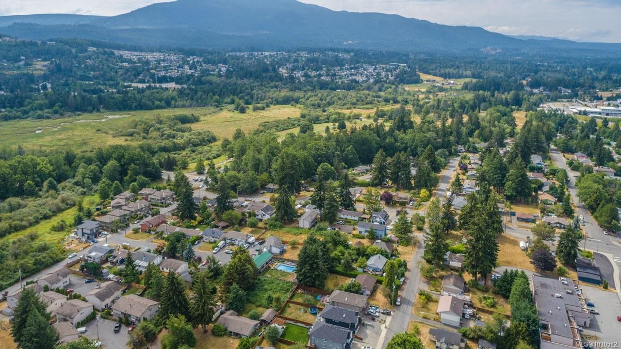 1102-1097 Bowen Rd, Nanaimo, BC - Outdoor With View