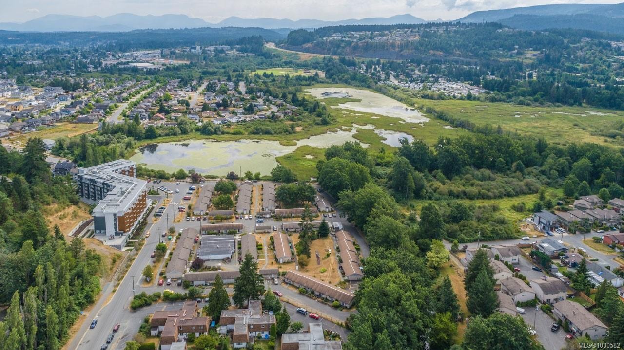 1102-1097 Bowen Rd, Nanaimo, BC - Outdoor With View