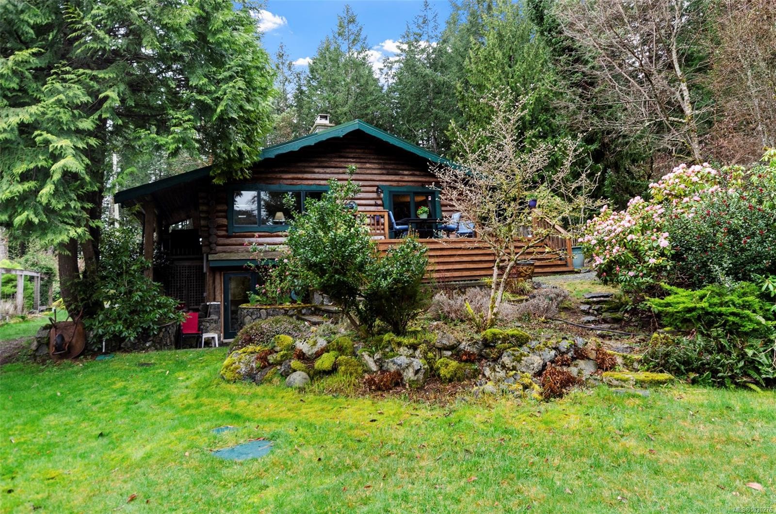 5230 Munn Rd, Highlands, BC