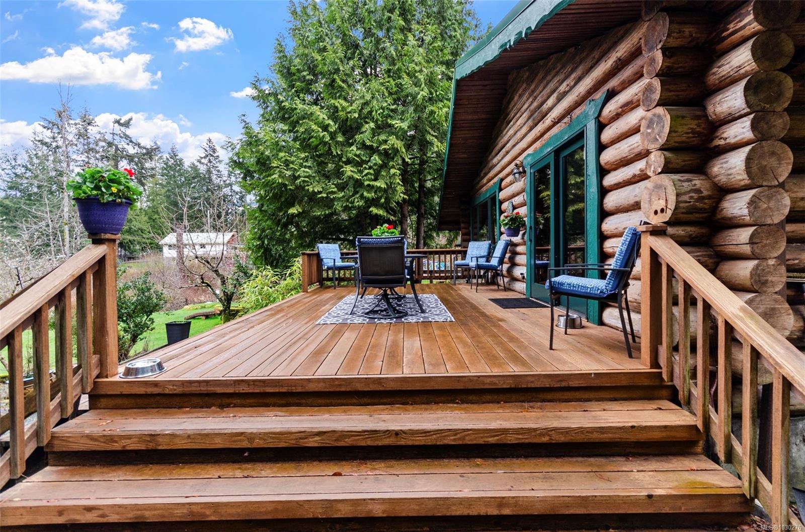 5230 Munn Rd, Highlands, BC