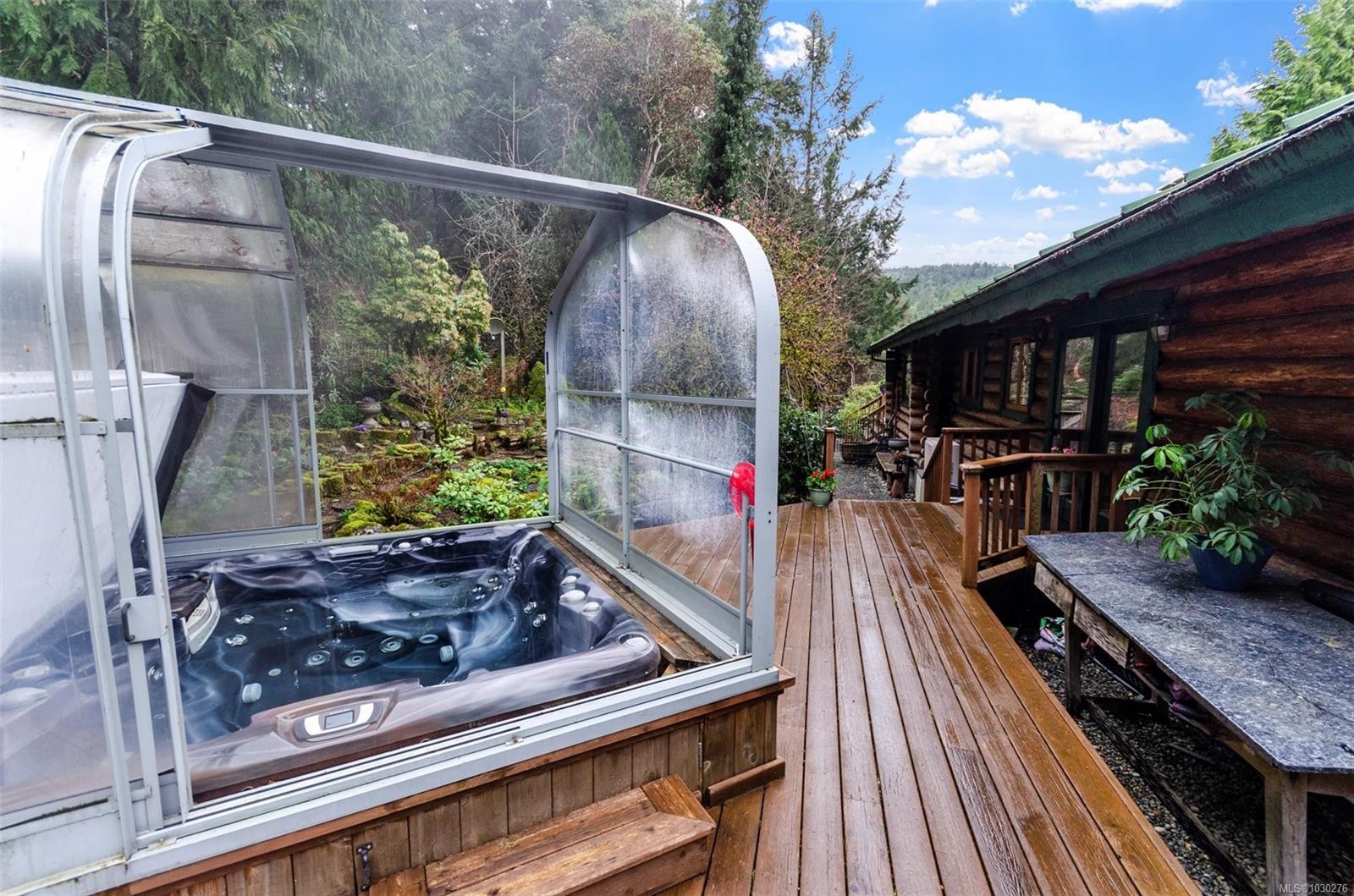 5230 Munn Rd, Highlands, BC