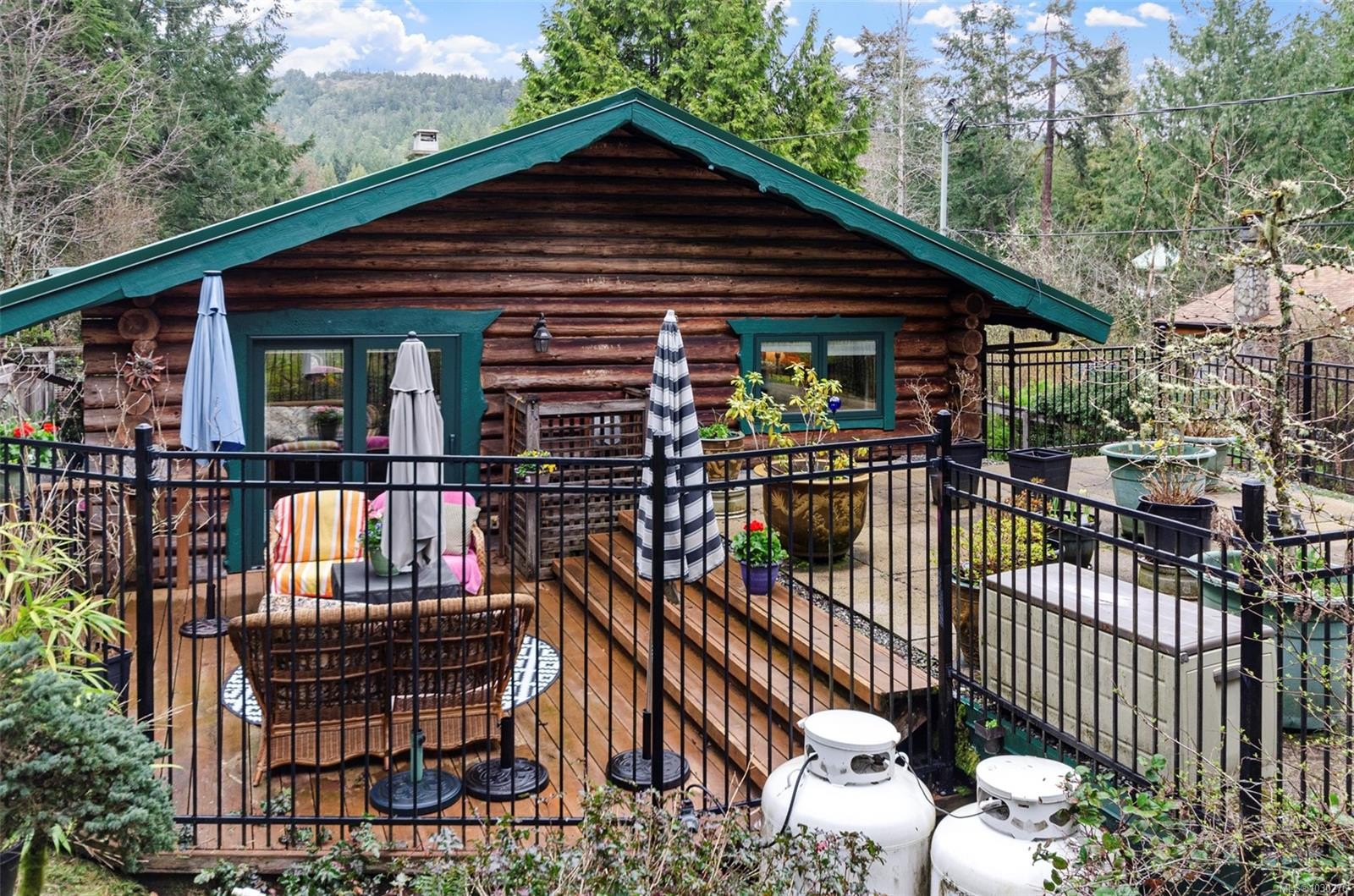 5230 Munn Rd, Highlands, BC
