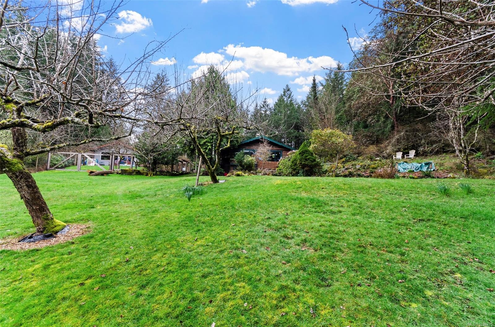 5230 Munn Rd, Highlands, BC