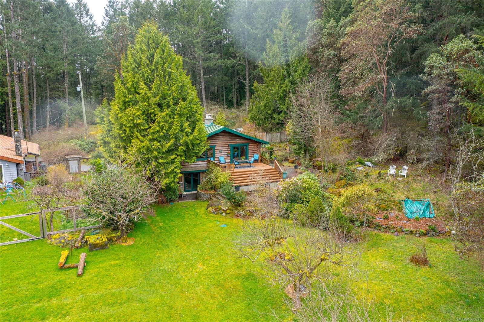 5230 Munn Rd, Highlands, BC