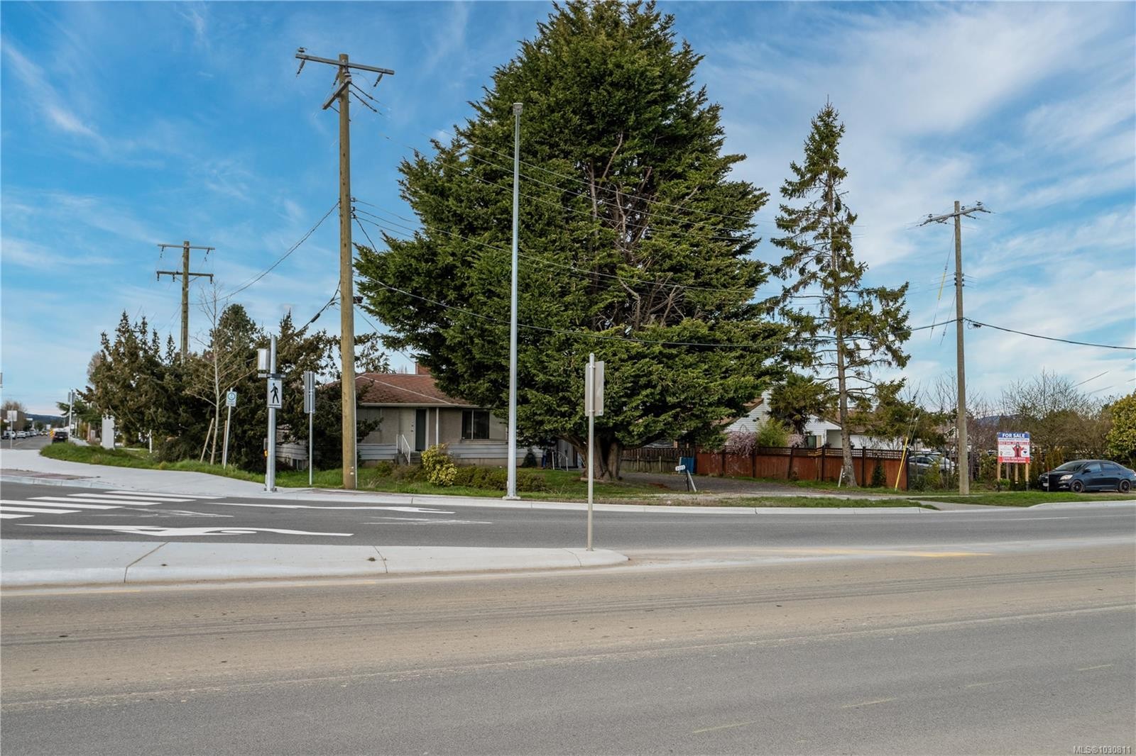 2094 Beacon Ave, Sidney, BC