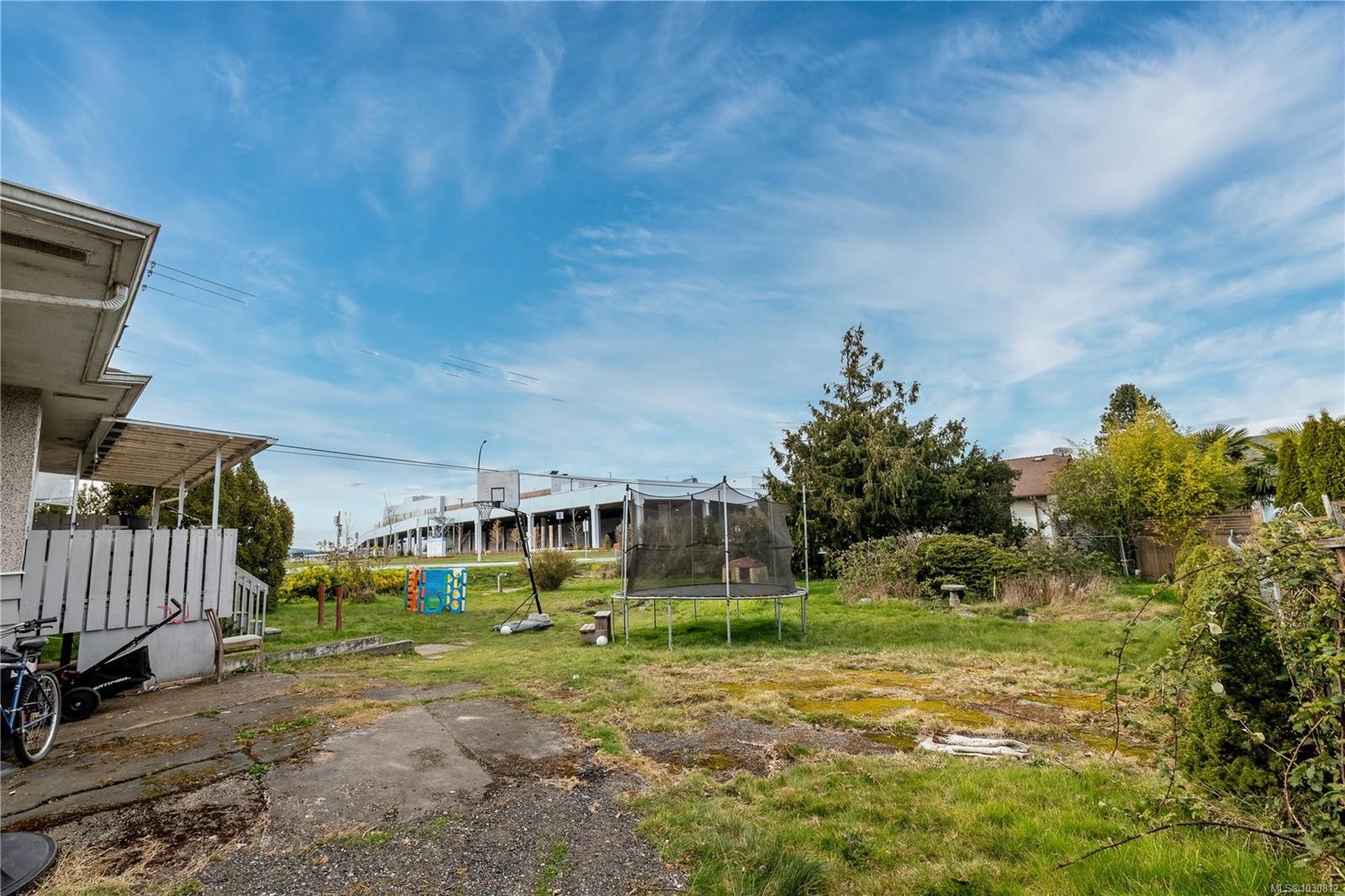 2090 Beacon Ave West, Sidney, BC