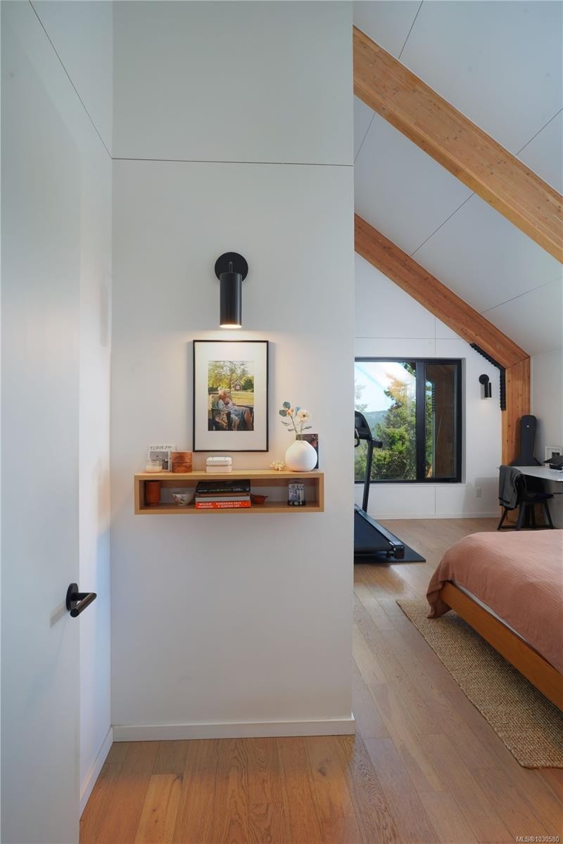 128 Spring Gold Way, Salt Spring, BC