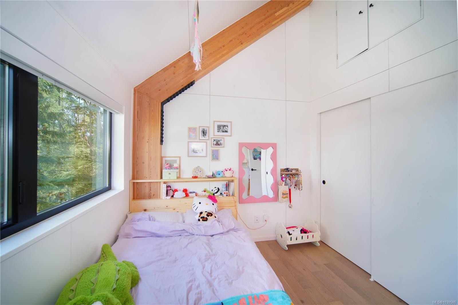 128 Spring Gold Way, Salt Spring, BC