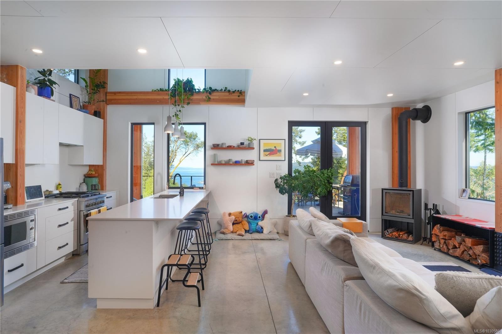 128 Spring Gold Way, Salt Spring, BC