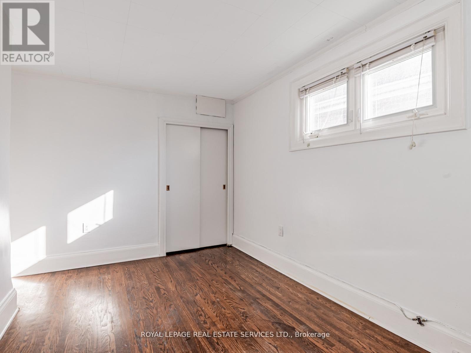 7 Duplex Crescent, Toronto, ON - Indoor Photo Showing Other Room